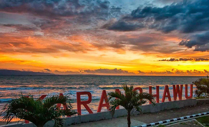 Pantai Karang Hawu