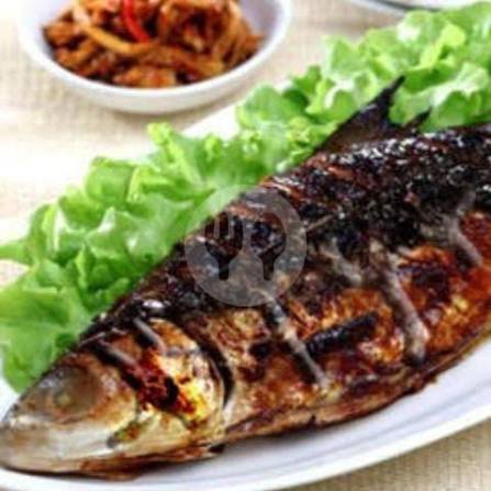 RM. Lestari Ayam & Ikan Bakar Murah: Kuliner Sederhana di Citepus